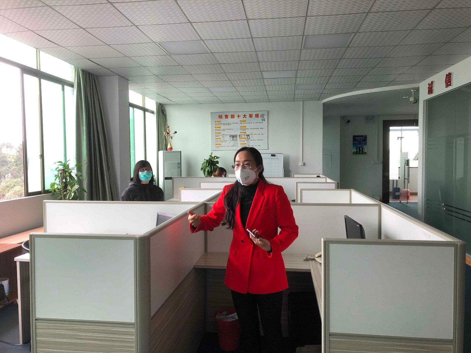 琨能光电复工图片