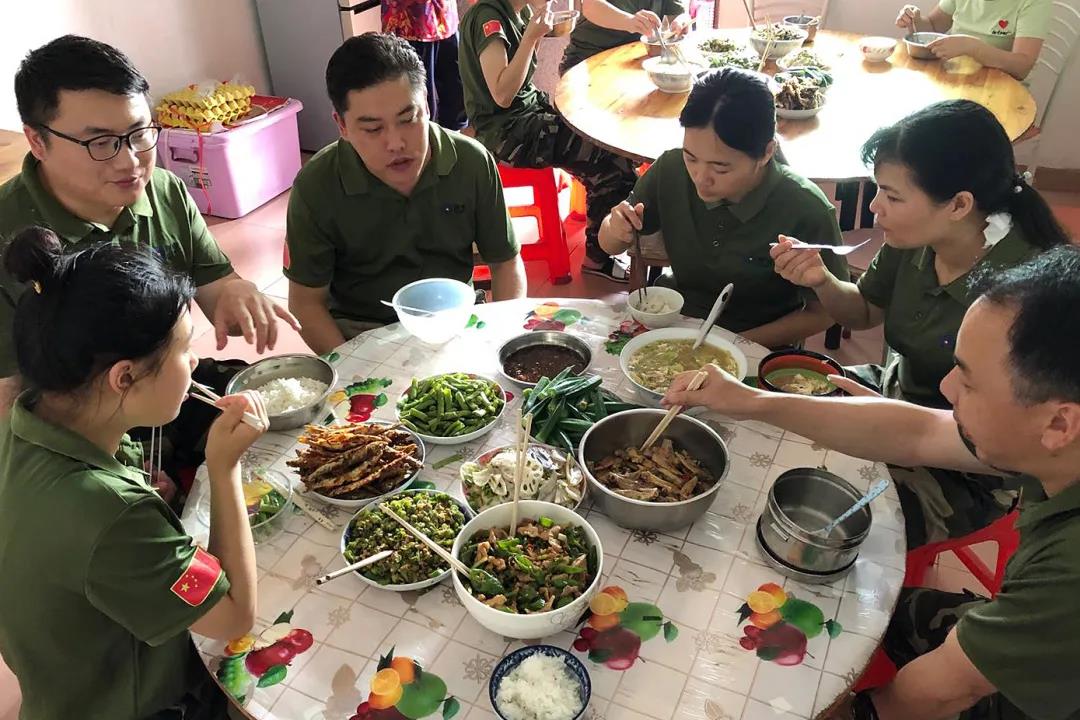 琨能：紫山青嶂尽如家