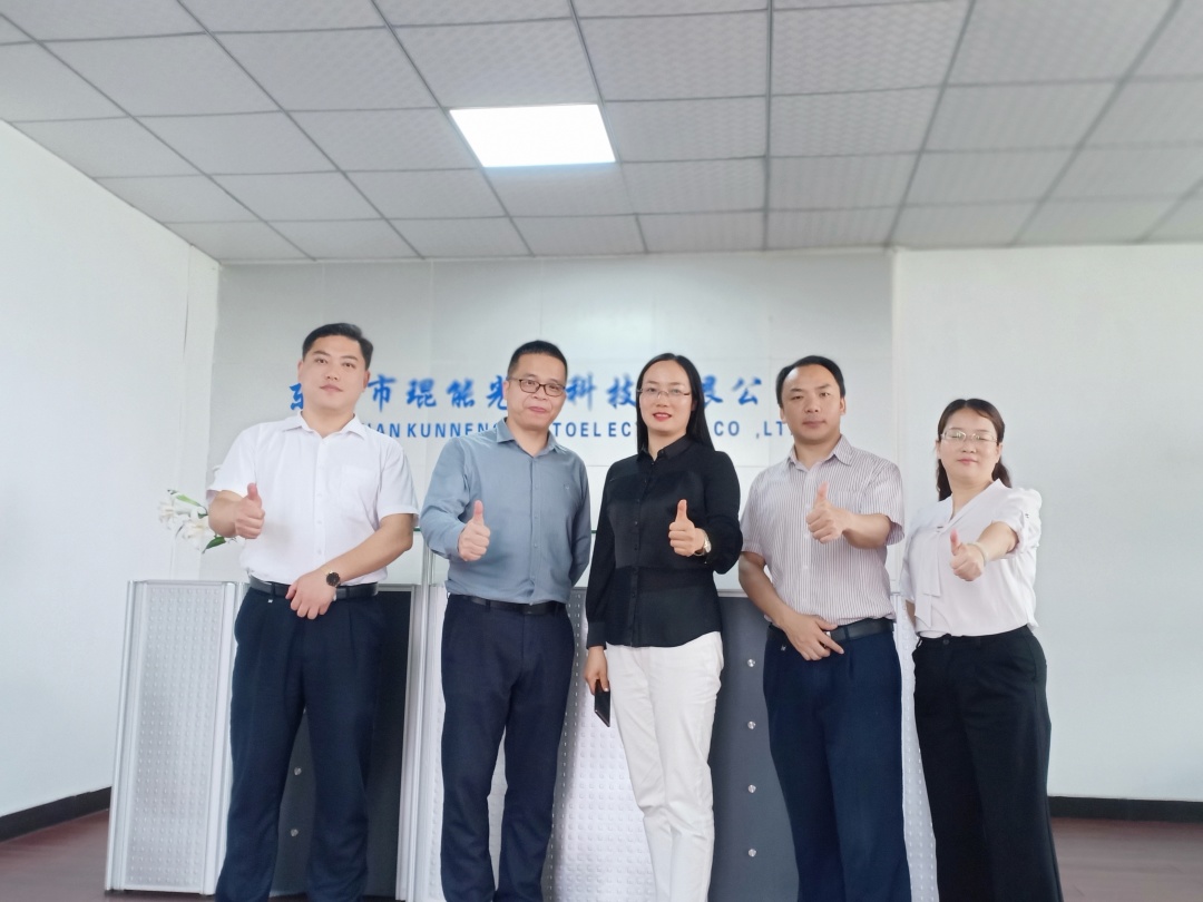 樊登读书会——广东第一人莅临我司传经送宝